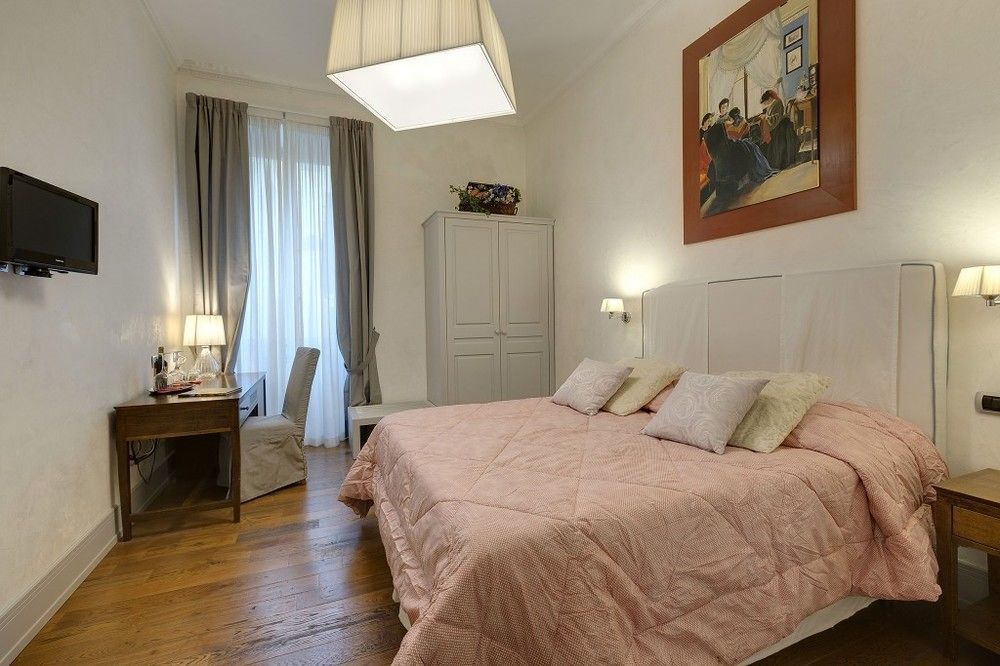 Il Salotto Di 3* Firenze